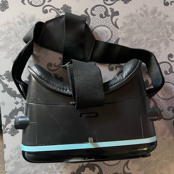 Utopia 360 - Picture 2 of 2